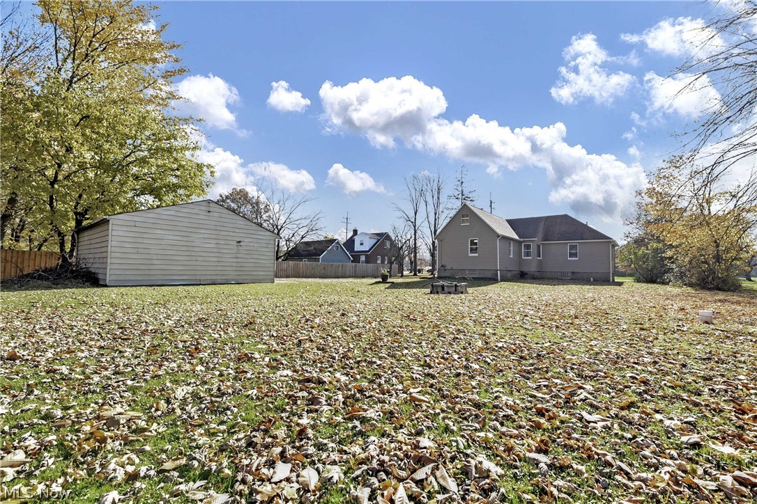 18430 Sheldon Road Brook Park, OH 44142 - Photo 4 of 26 Gallery Image 4