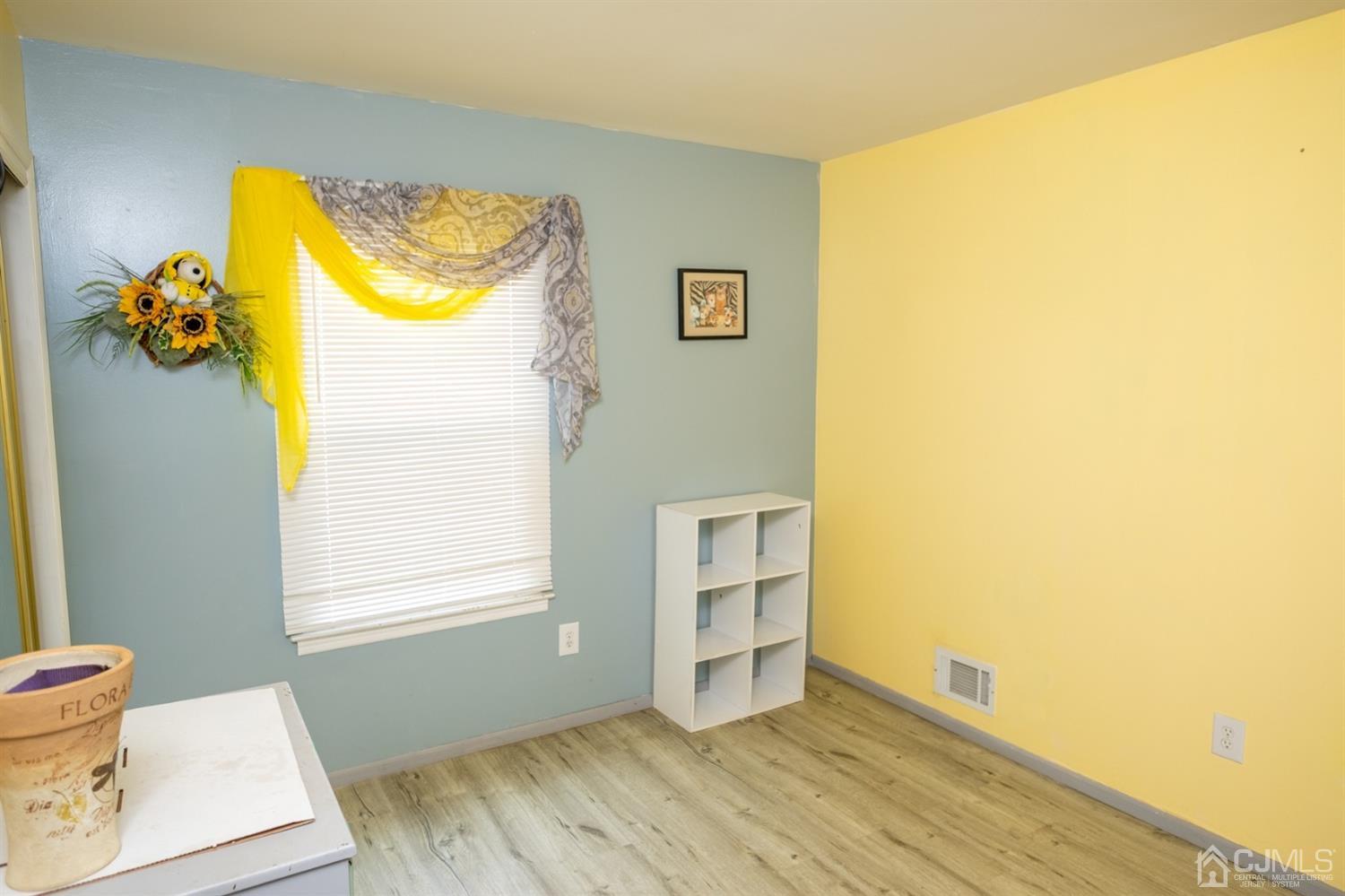 14 Pendleton Place Old Bridge, NJ 08857 - Photo 26 of 48 3rd Bedroom