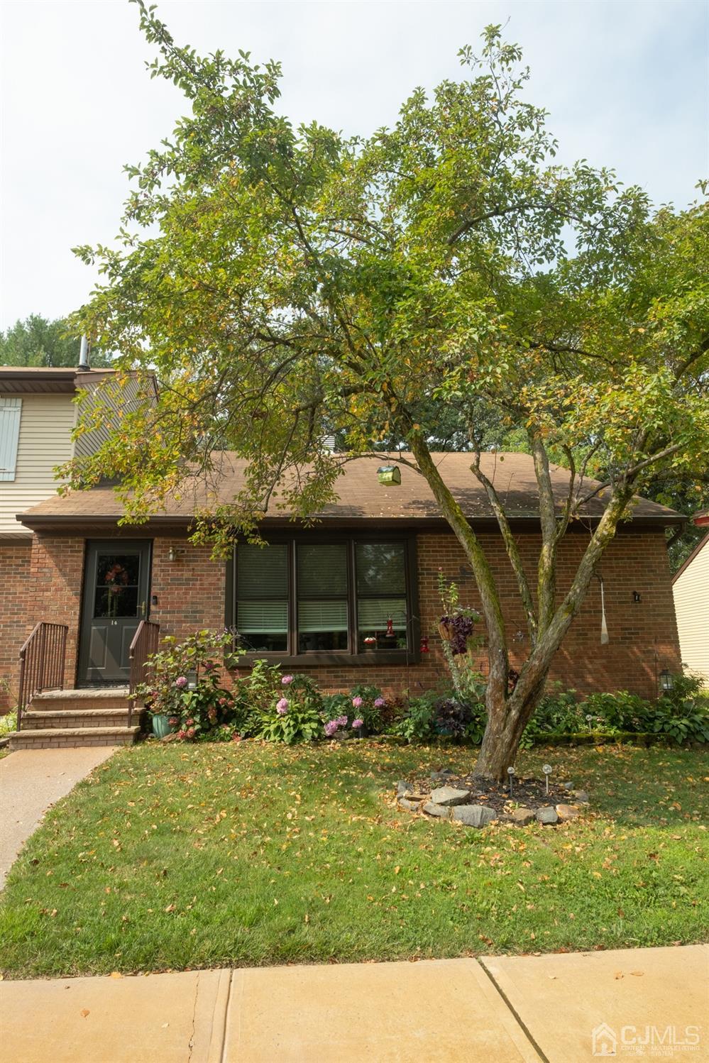 14 Pendleton Place Old Bridge, NJ 08857 - Photo 40 of 48 Front