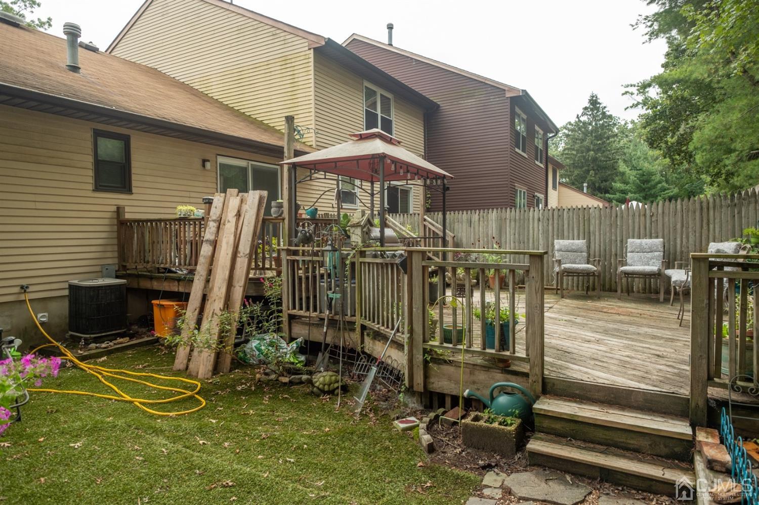 14 Pendleton Place Old Bridge, NJ 08857 - Photo 47 of 48 Backyard