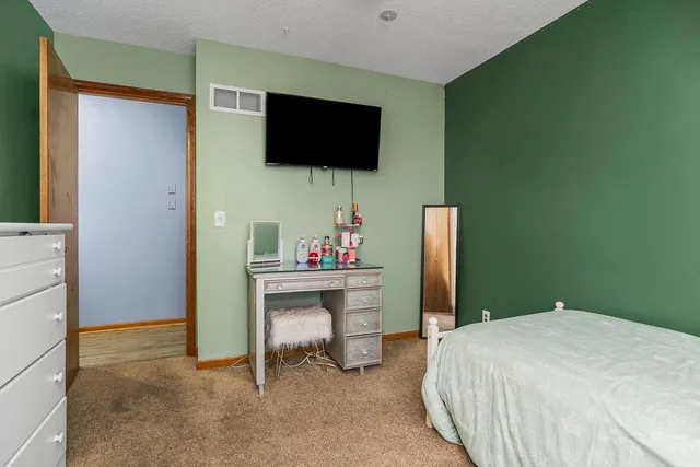 $335,000 | 900 Northeast 194 Terrace, Smithville, MO 64089