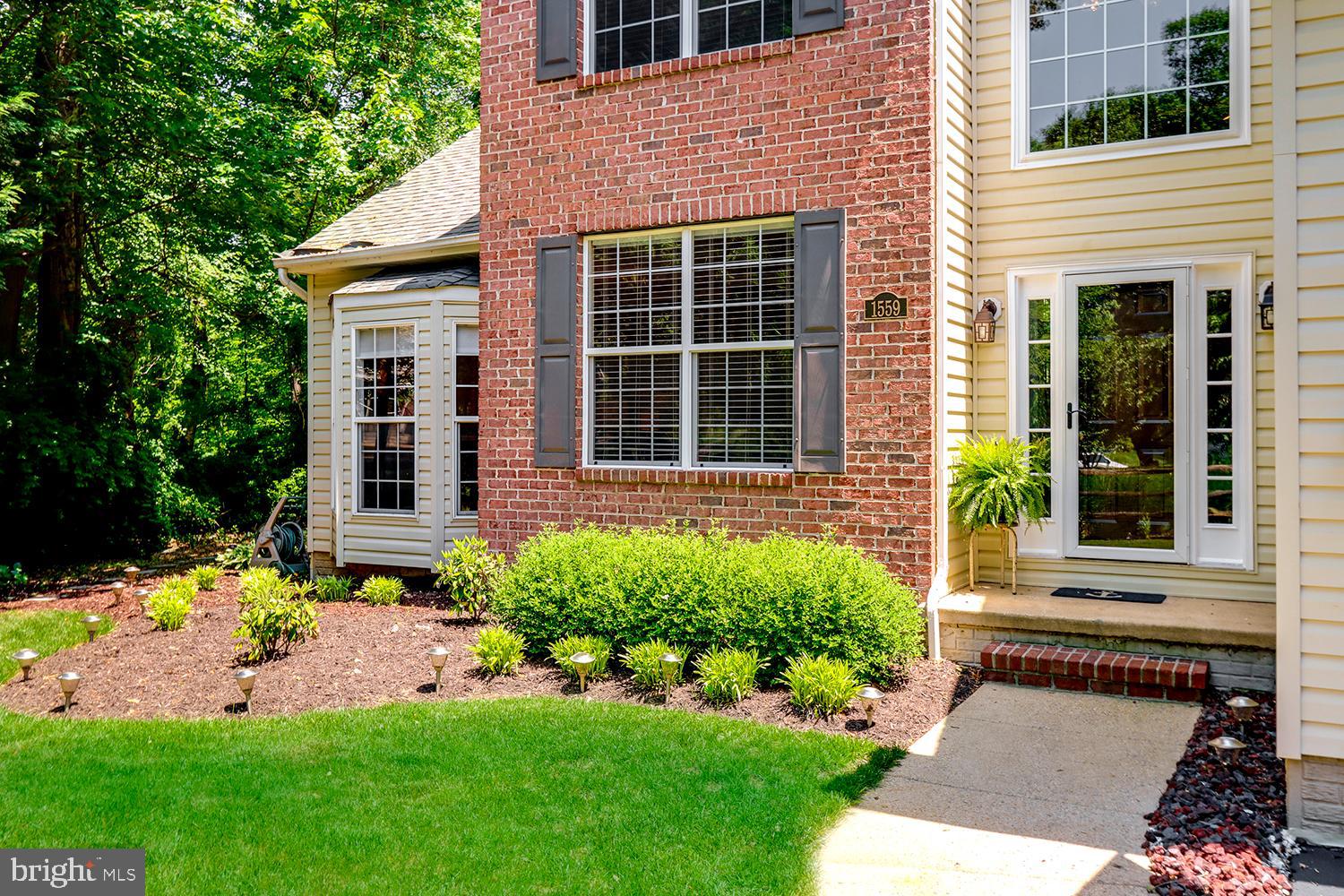1559 Comanche Road Arnold, MD 21012 - Photo 11 of 44 Verdant, Meticulously Manicured Landscaping