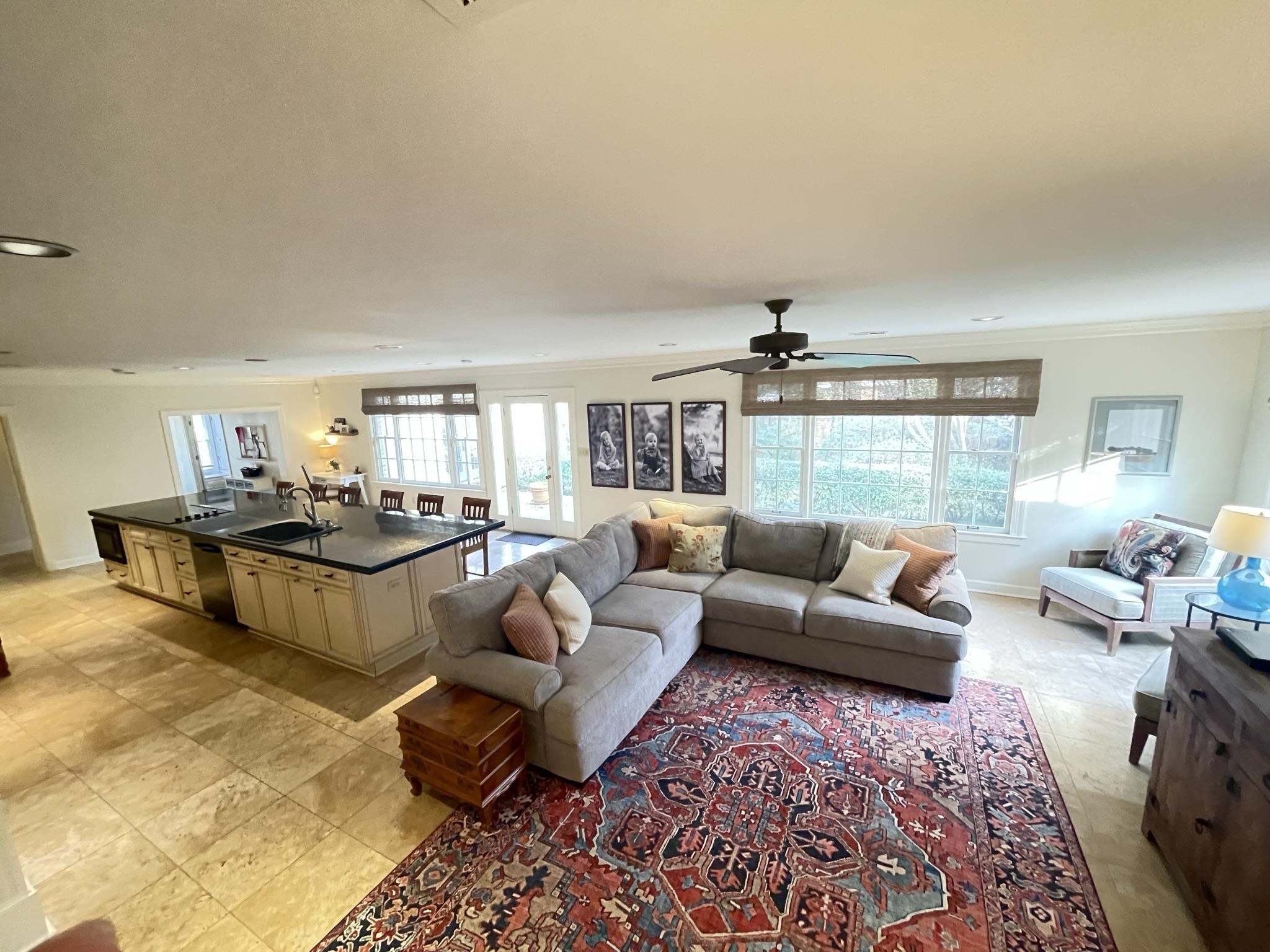 434 Colonial Road Memphis, TN 38117 - Photo 7 of 23 a living room with furniture and wooden floor