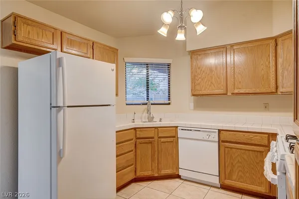 $2,045 | 2837 Autumn Haze Lane, Las Vegas, NV 89117