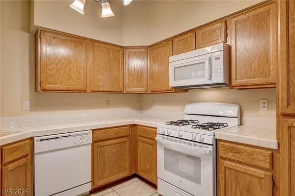 $2,045 | 2837 Autumn Haze Lane, Las Vegas, NV 89117