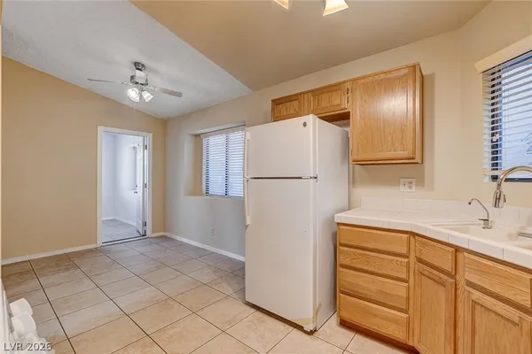 $2,045 | 2837 Autumn Haze Lane, Las Vegas, NV 89117