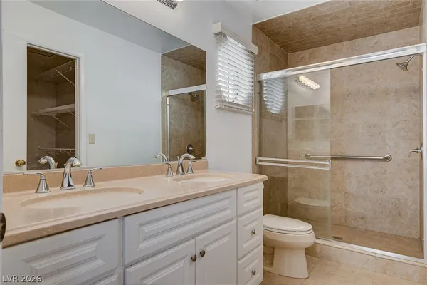 $2,045 | 2837 Autumn Haze Lane, Las Vegas, NV 89117