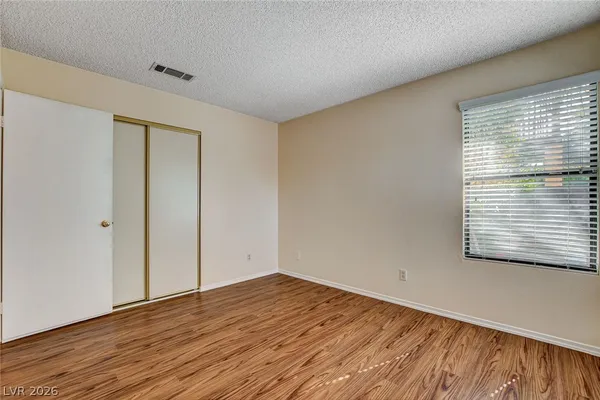 $2,045 | 2837 Autumn Haze Lane, Las Vegas, NV 89117