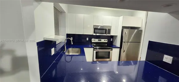 $1,850 | 333 Southwest 30th Road, Unit 1, Miami, FL 33129