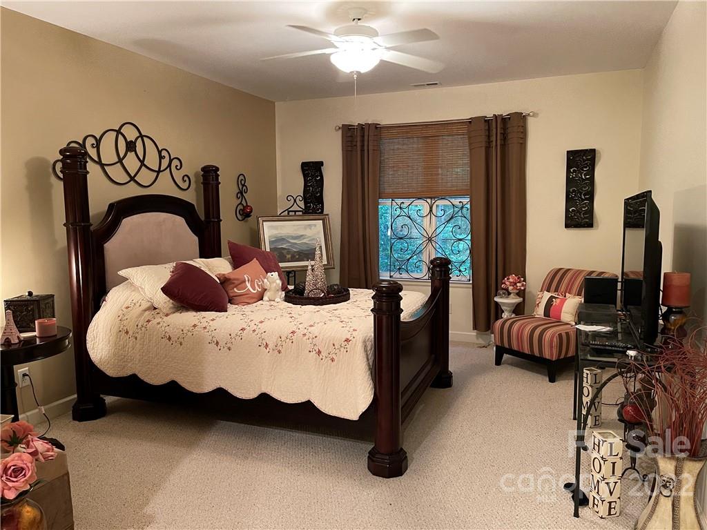 73 Ridgetop Circle, Unit 103 Brevard, NC 28712 - Photo 15 of 26 Gallery Image 15