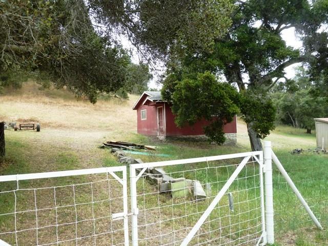 1175 Cole Road Aromas, CA 95004 - Photo 8 of 25 Gallery Image 8