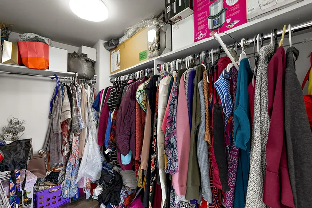 $2,095 | 250 East Harbortown Drive, Unit 1102, Detroit, MI 48207