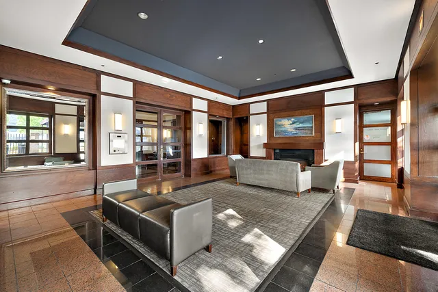 $2,095 | 250 East Harbortown Drive, Unit 1102, Detroit, MI 48207