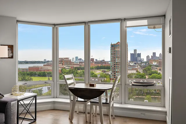 $2,095 | 250 East Harbortown Drive, Unit 1102, Detroit, MI 48207