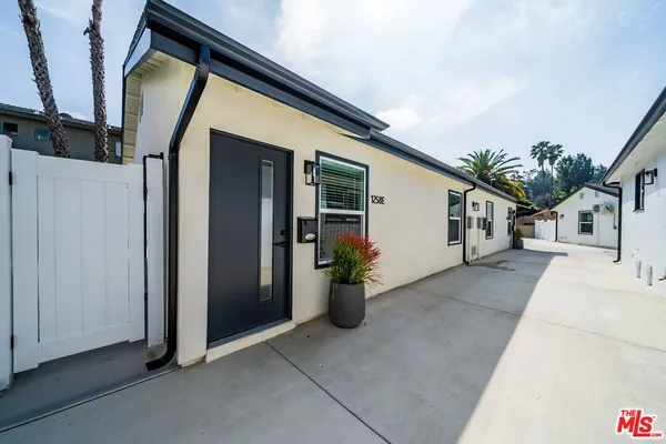 $3,395 | 1258 Mariposa Street, Unit E, Glendale, CA 91205