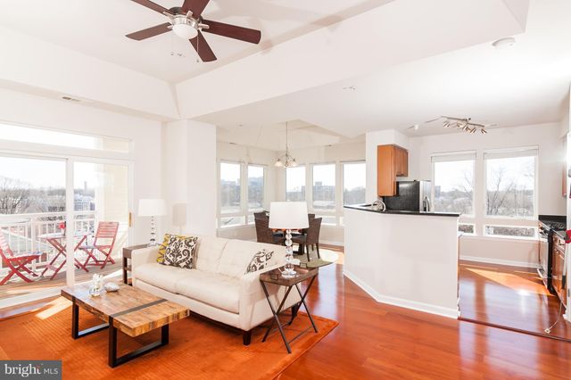 $374,900 | 801 South Greenbrier Street, Unit 406, Arlington, VA 22204