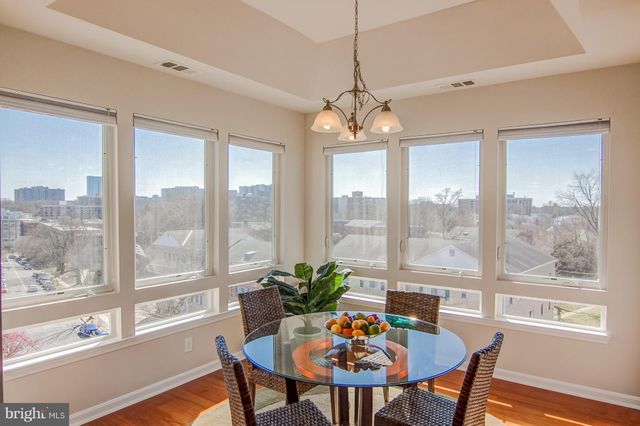 $374,900 | 801 South Greenbrier Street, Unit 406, Arlington, VA 22204
