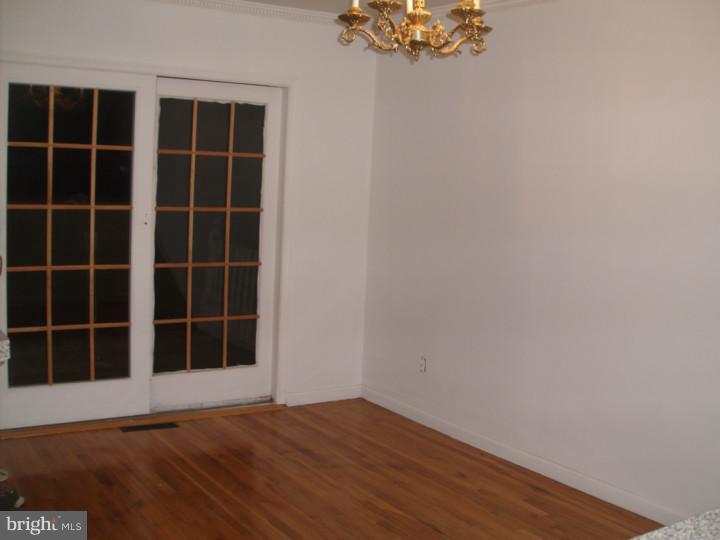 33 Dryden Road New Castle, DE 19720 - Photo 3 of 7 Gallery Image 3