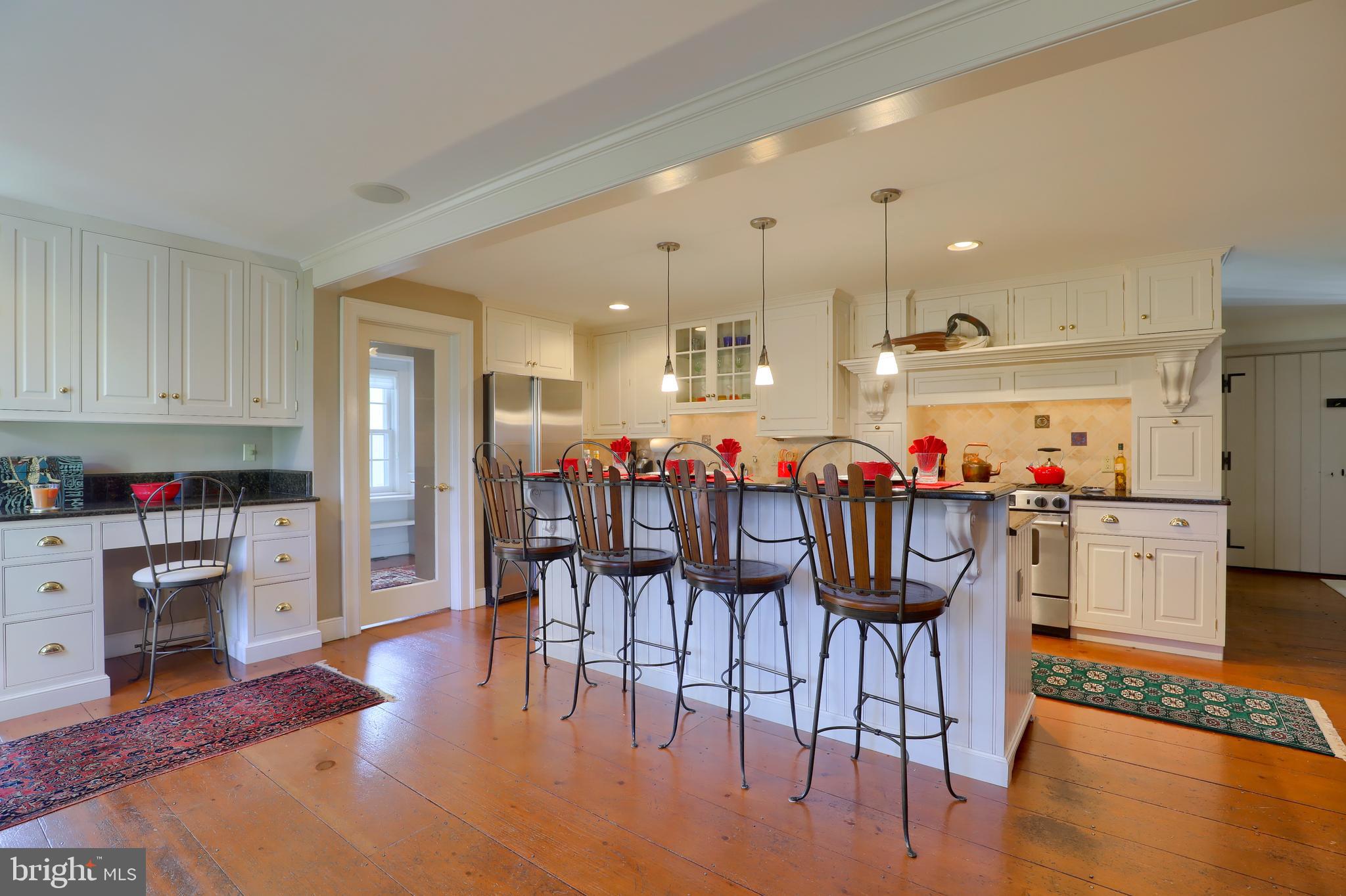 2549 Butter Road Lancaster, PA 17601 - Photo 9 of 38