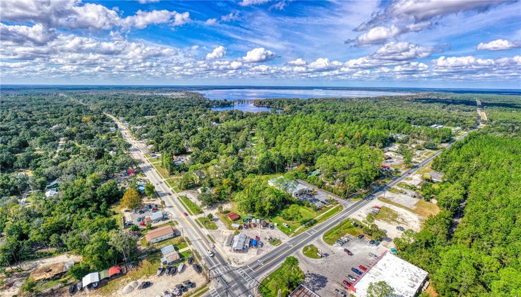 404 Grove Street Melrose, FL 32666 - Photo 17 of 50 a view of yard with green space