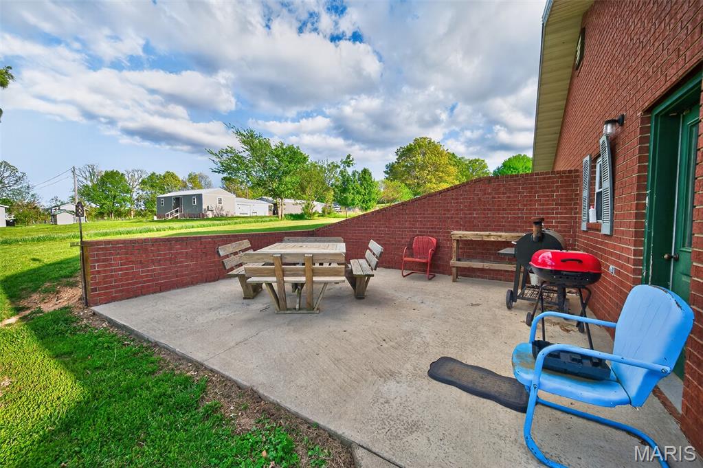 23856 Dove Road Lebanon, MO 65536 - Photo 45 of 55