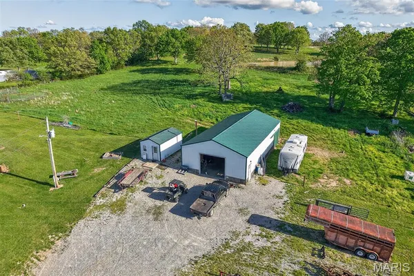 $429,999 | 23856 Dove Road, Lebanon, MO 65536
