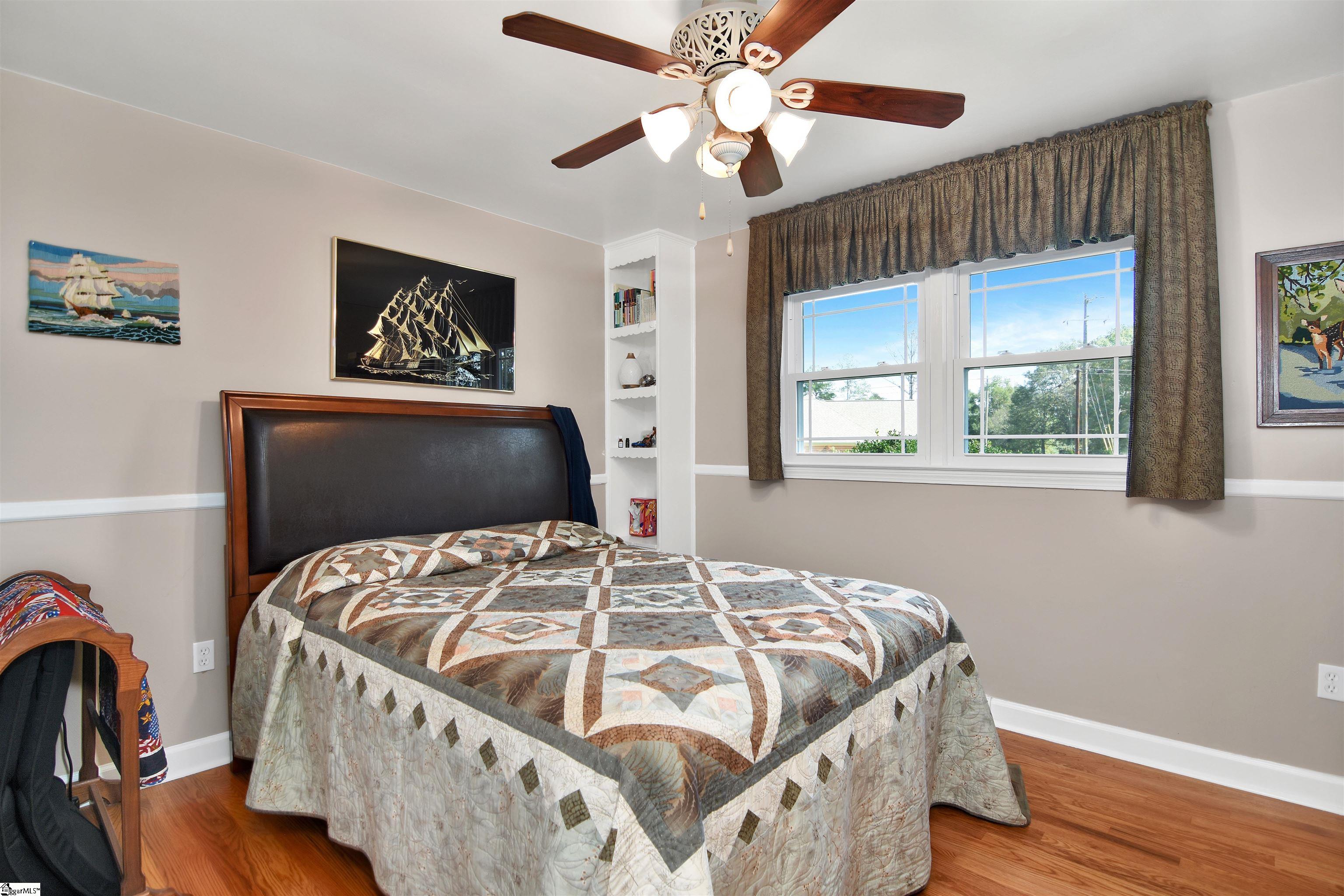 201 East Standing Springs Road Simpsonville, SC 29680 - Photo 16 of 37