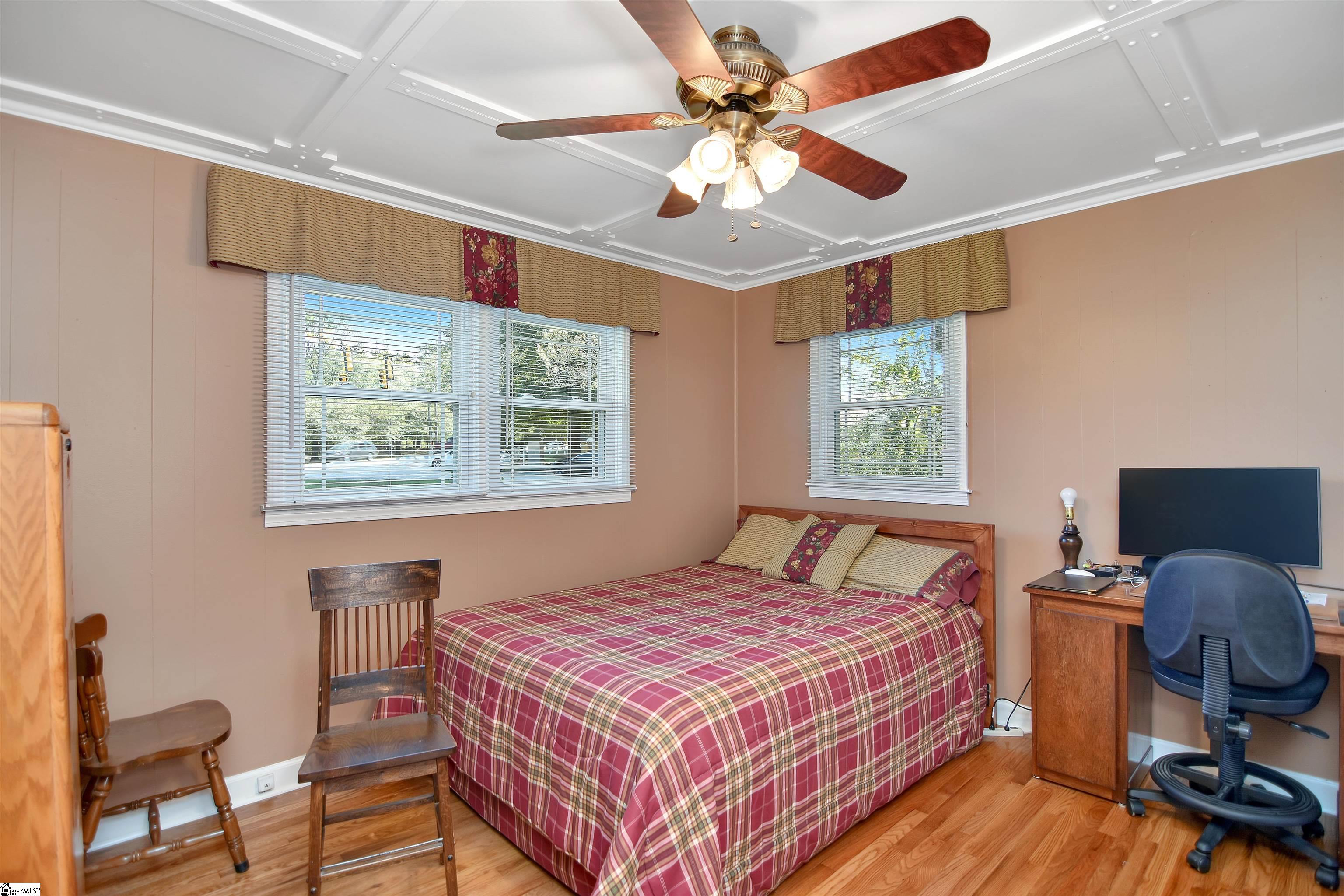 201 East Standing Springs Road Simpsonville, SC 29680 - Photo 17 of 37