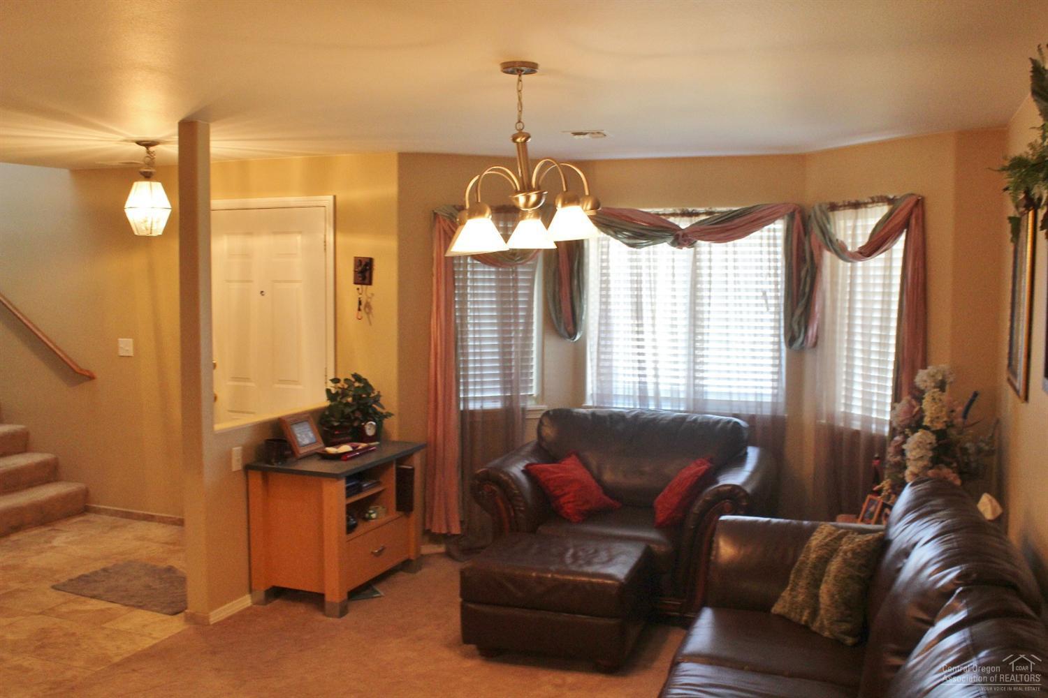 1773 Southeast Riviera Drive Bend, OR 97702 - Photo 6 of 19 Additional Photo