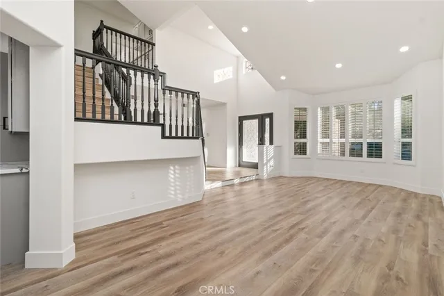 $1,100,000 | 14439 Grandifloras Road, Canyon Country, CA 91387