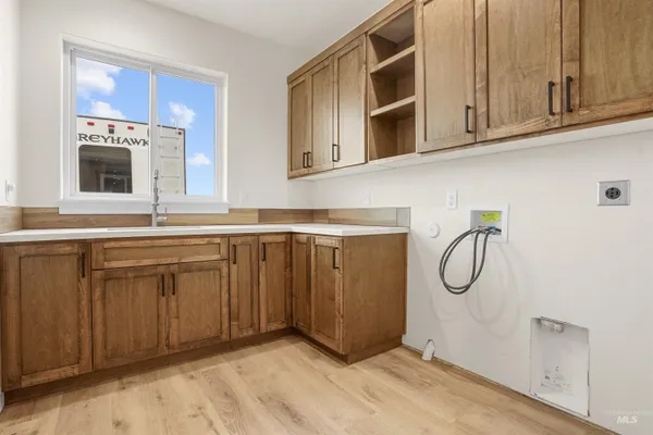 $875,000 | 221 South 30 West, Burley, ID 83318