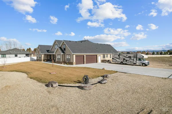 $875,000 | 221 South 30 West, Burley, ID 83318