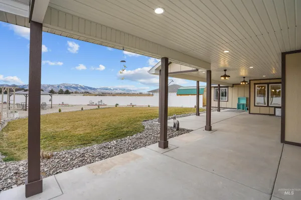 $875,000 | 221 South 30 West, Burley, ID 83318