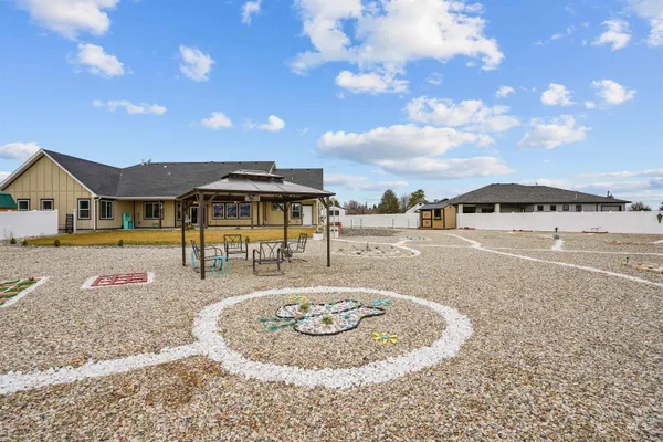$875,000 | 221 South 30 West, Burley, ID 83318