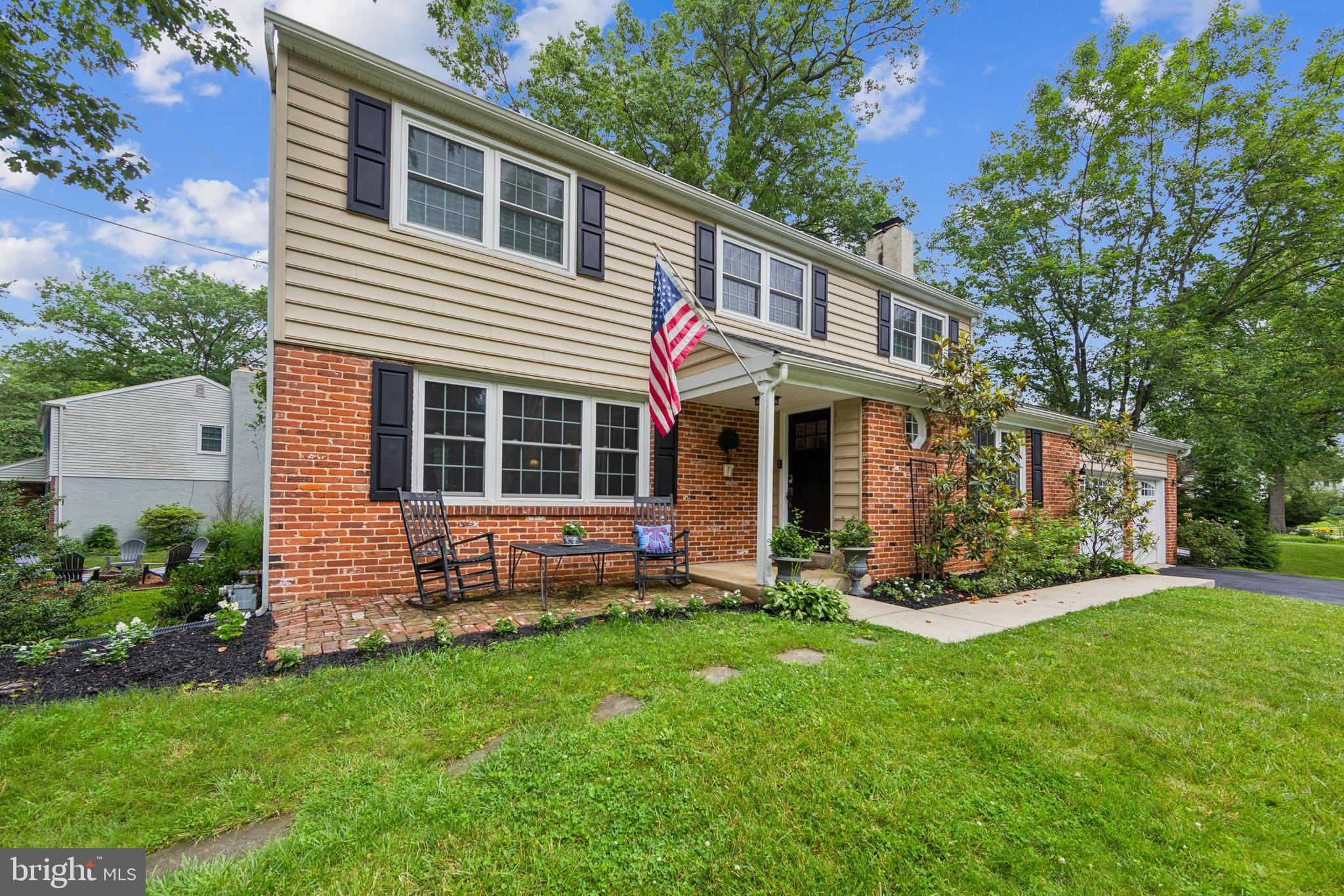 15 Oakford Road Wayne, PA 19087 - Photo 4 of 54 a view of a house with a yard and sitting area