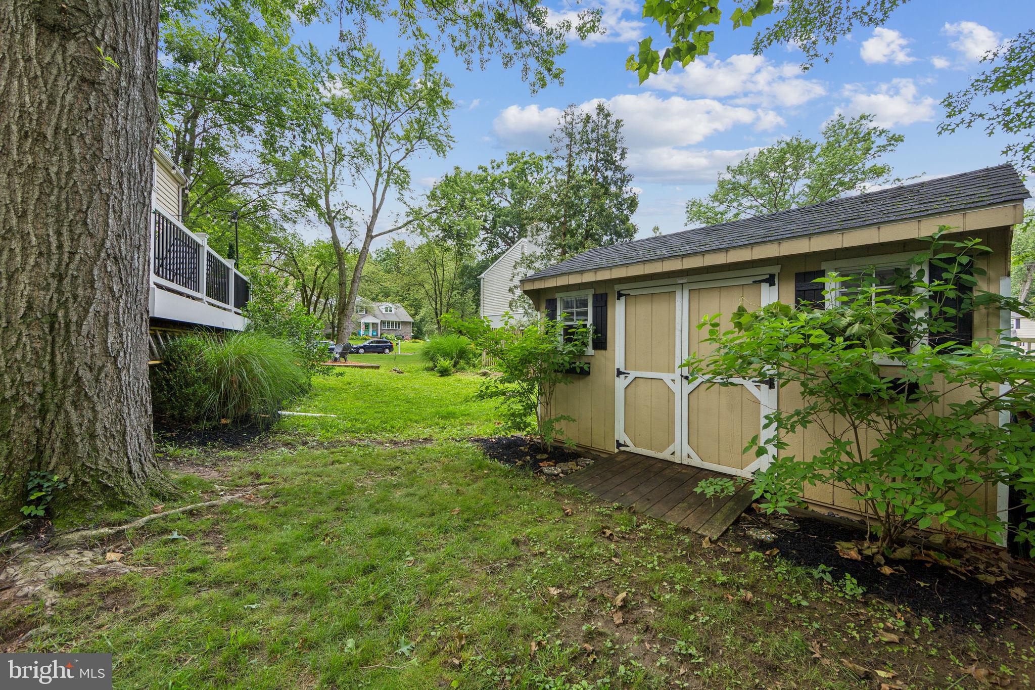 15 Oakford Road Wayne, PA 19087 - Photo 45 of 54 a view of outdoor space and yard
