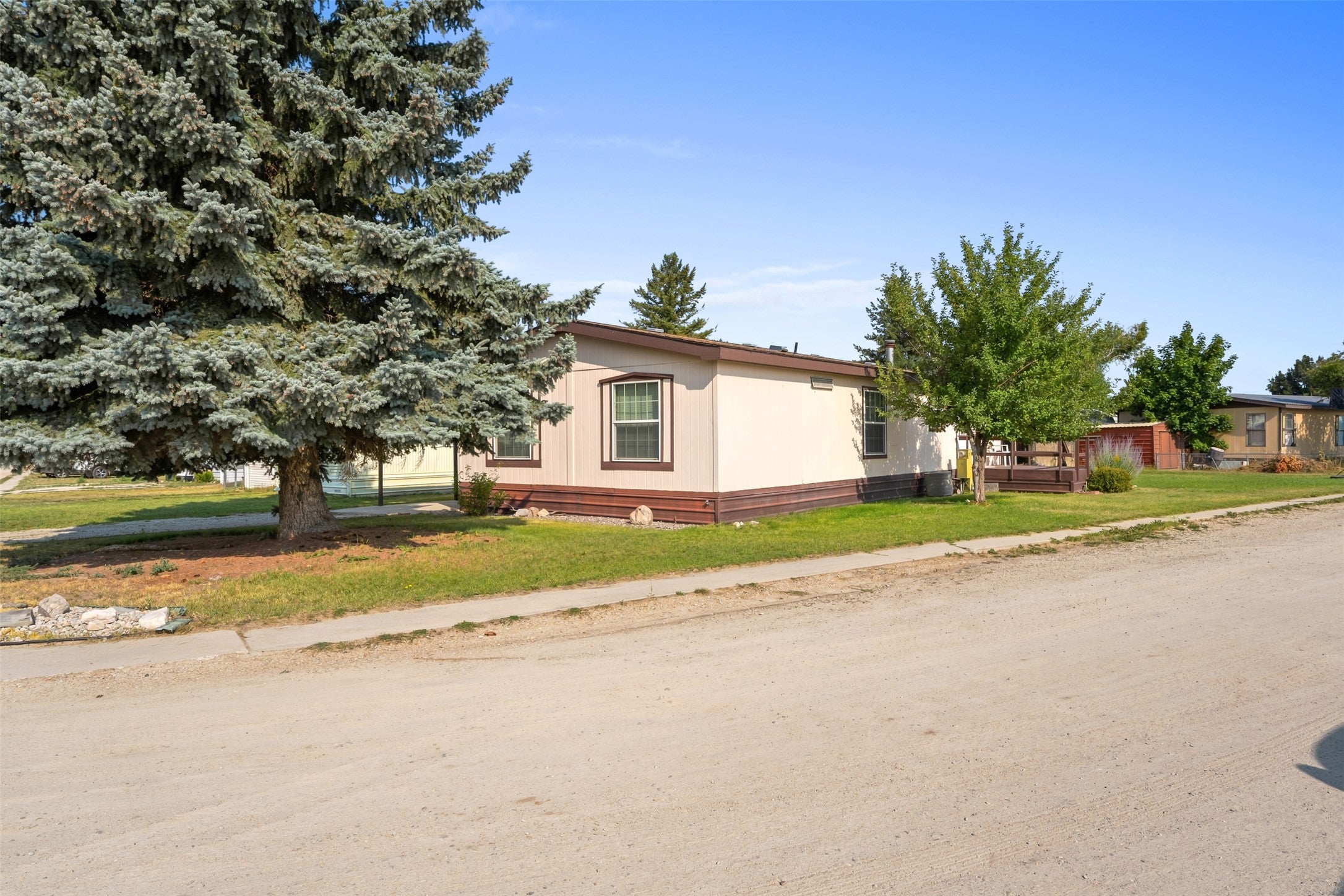 467 Grantsdale Road, Unit 21 Hamilton, MT 59840 - Photo 2 of 22 Gallery Image 2
