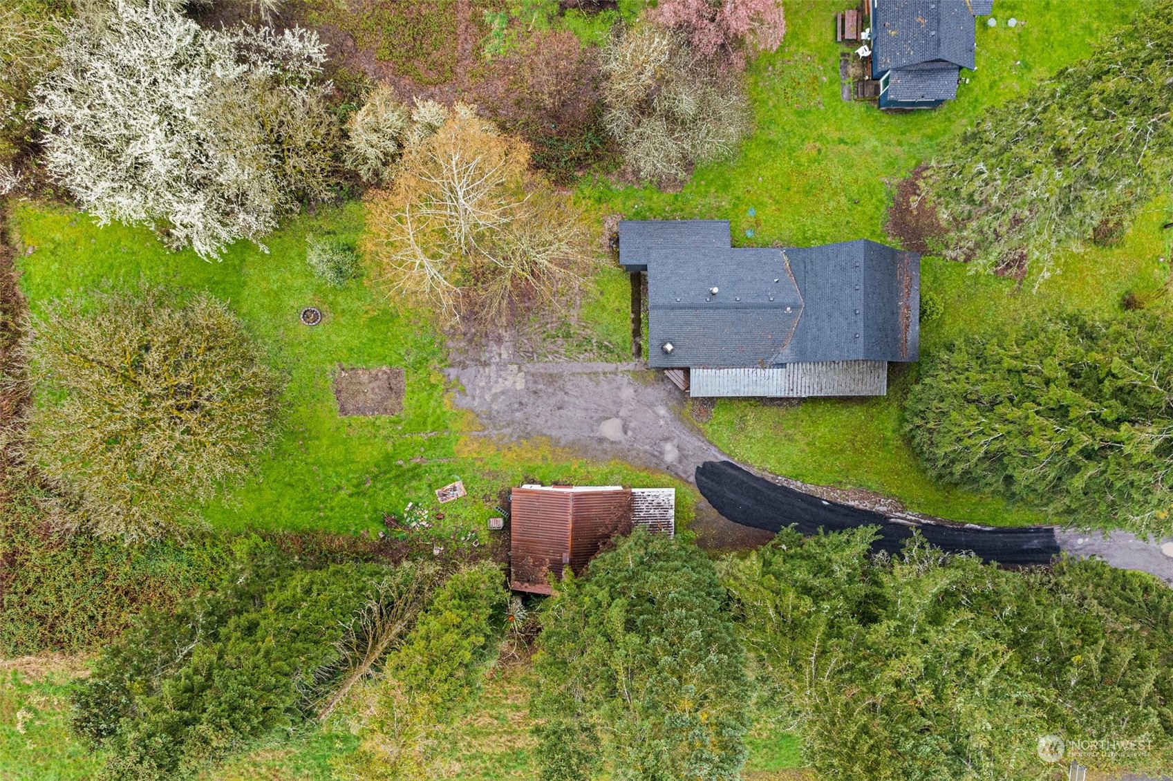 1212 Long Road Centralia, WA 98531 - Photo 3 of 40 an aerial view of a house with a garden