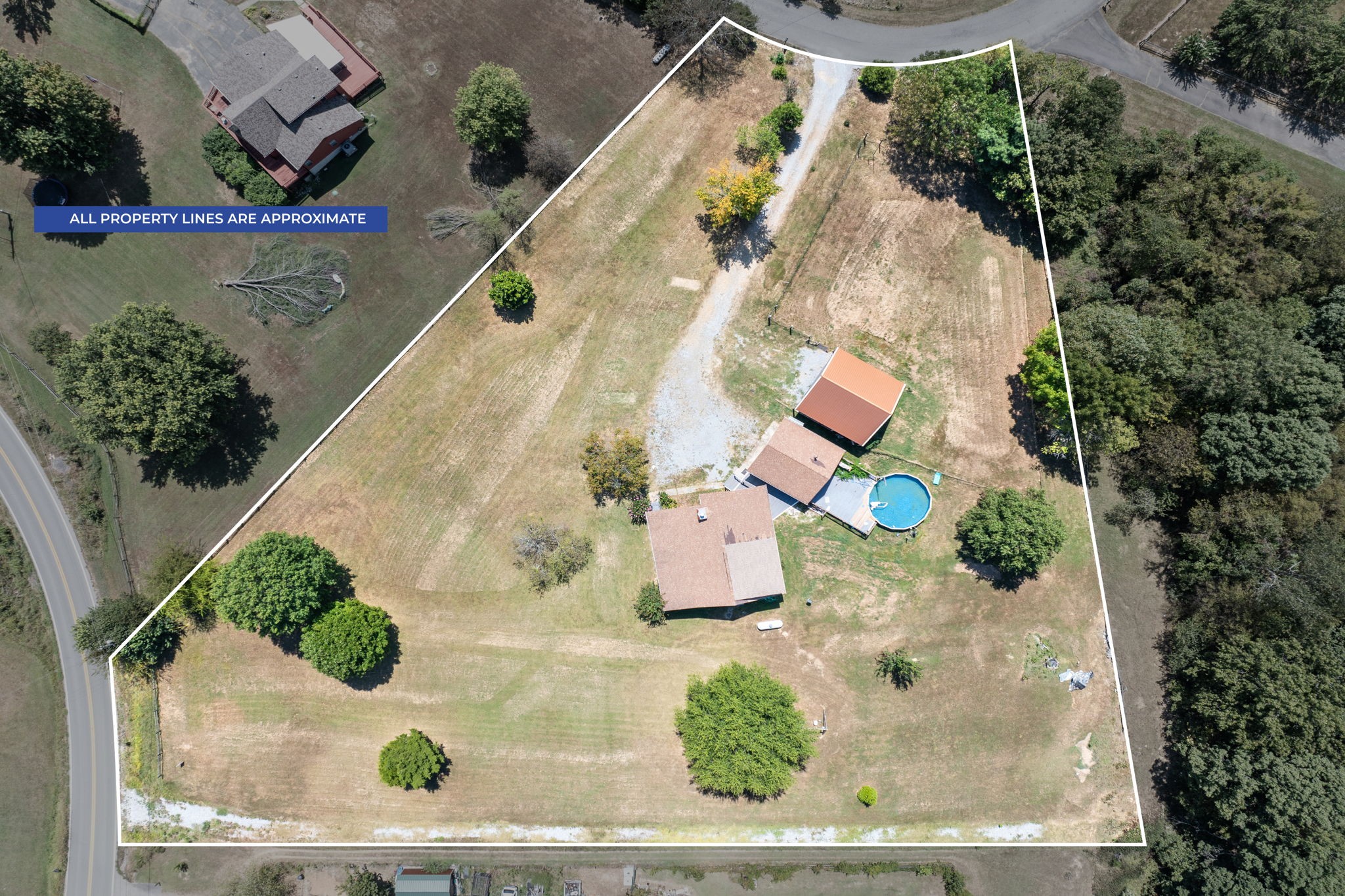 110 Jerry Smith Road Indian Mound, TN 37079 - Photo 2 of 17