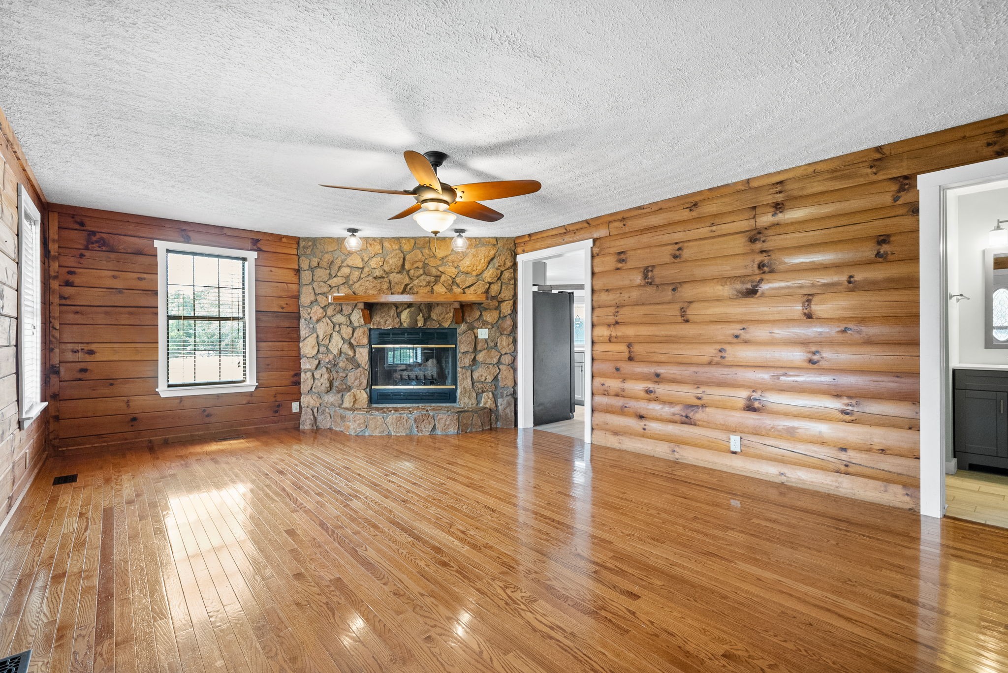 110 Jerry Smith Road Indian Mound, TN 37079 - Photo 3 of 17