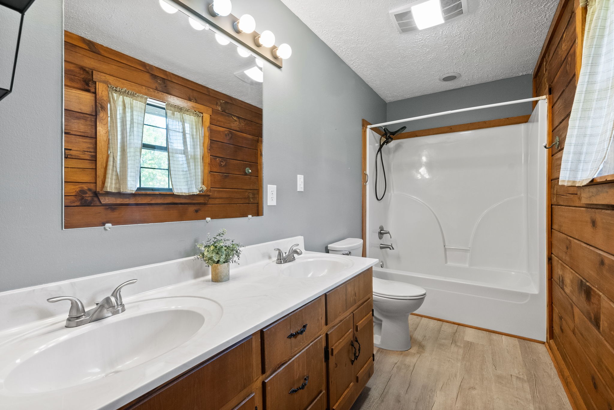 110 Jerry Smith Road Indian Mound, TN 37079 - Photo 7 of 17