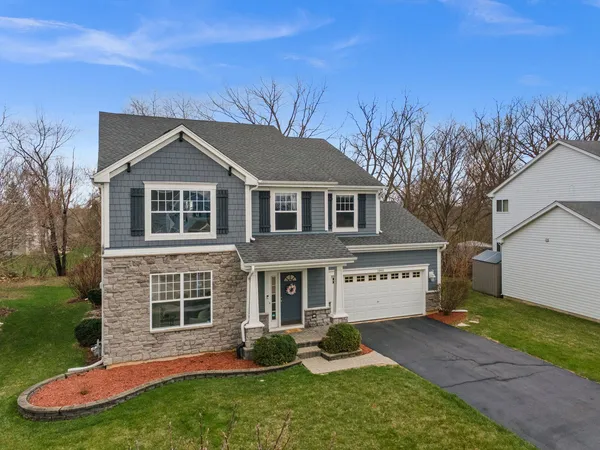 $599,900 | 1995 Colchester Avenue, Hoffman Estates, IL 60192