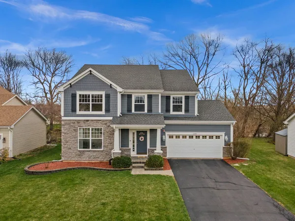 $599,900 | 1995 Colchester Avenue, Hoffman Estates, IL 60192