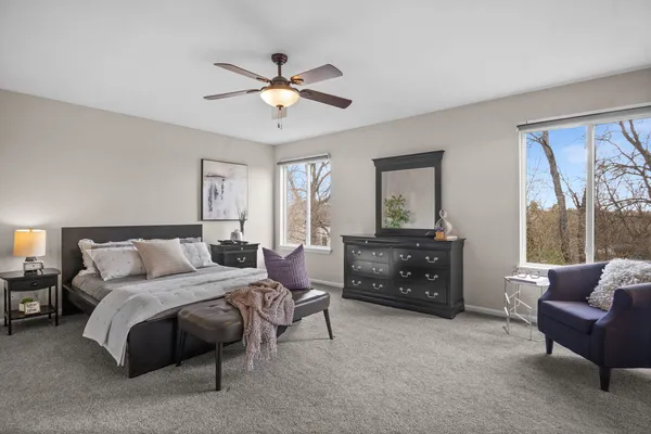 $599,900 | 1995 Colchester Avenue, Hoffman Estates, IL 60192