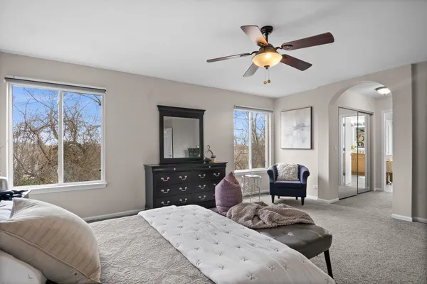 $599,900 | 1995 Colchester Avenue, Hoffman Estates, IL 60192