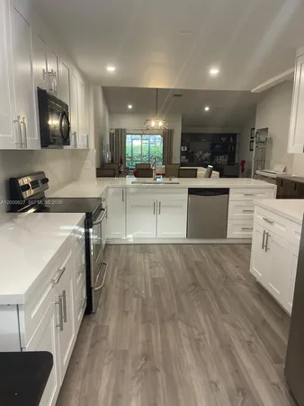 $3,990 | 4136 Pine Ridge Lane, Weston, FL 33331