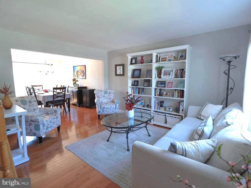 15 Nottingham Way Mount Laurel, NJ 08054 - Photo 13 of 50