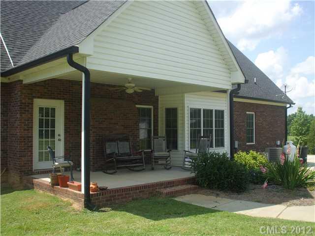9321 Cox Road Mount Pleasant, NC 28124 - Photo 3 of 16 Gallery Image 3
