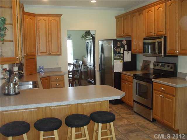 9321 Cox Road Mount Pleasant, NC 28124 - Photo 5 of 16 Gallery Image 5