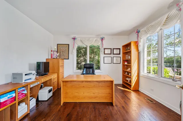 $1,399,000 | 28951 North Forest Lake Lane, Libertyville, IL 60048